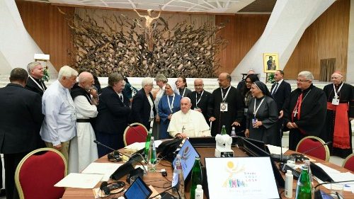 Pope to Synod: the Holy Spirit is the protagonist